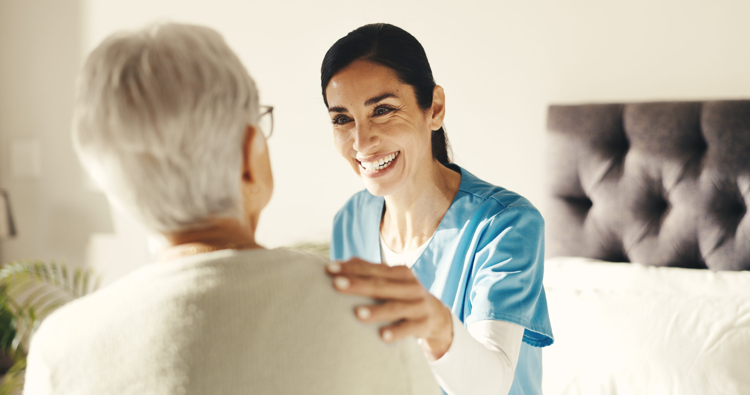 Dementia Home Care Minneapolis, MN caregiver providing compassionate memory care at home and personalized dementia support for a senior.
